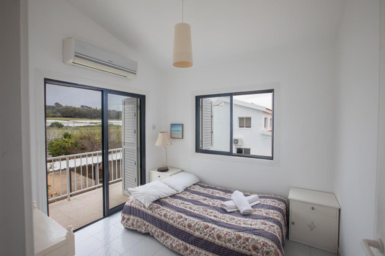 Peaceful Cozy Home Great Location 프로타라스 외부 사진