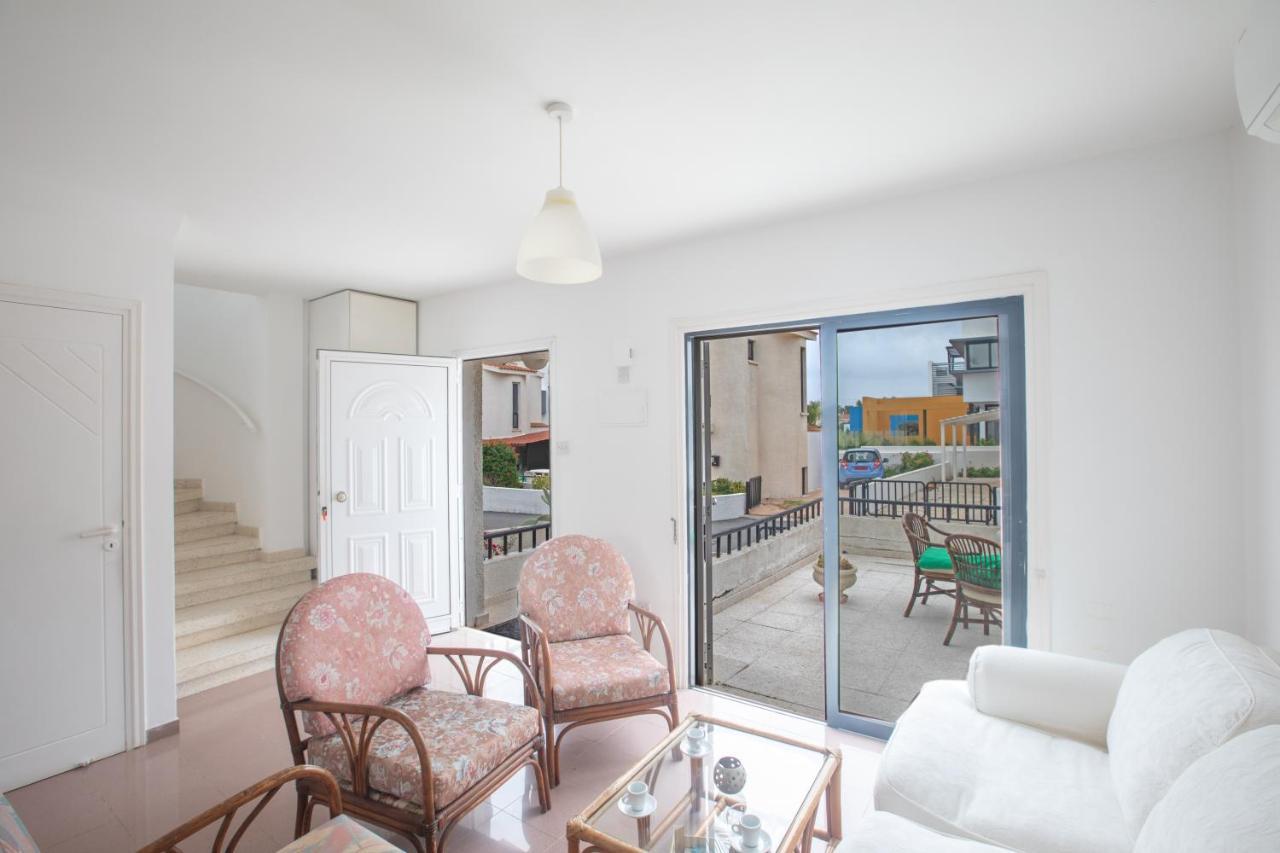 Peaceful Cozy Home Great Location 프로타라스 외부 사진