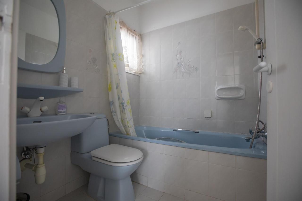 Peaceful Cozy Home Great Location 프로타라스 외부 사진